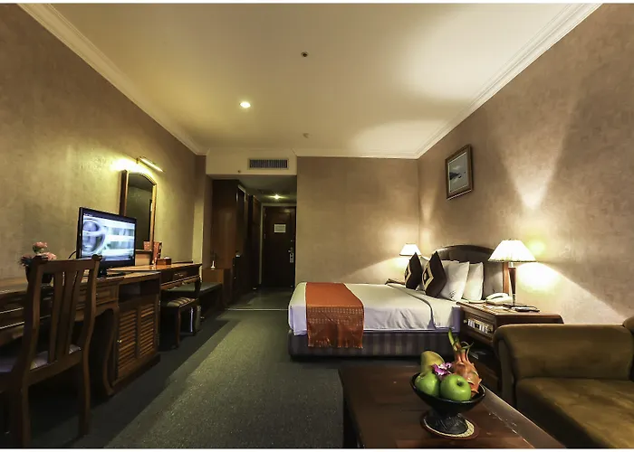 Angkor Howard Hotel 5*