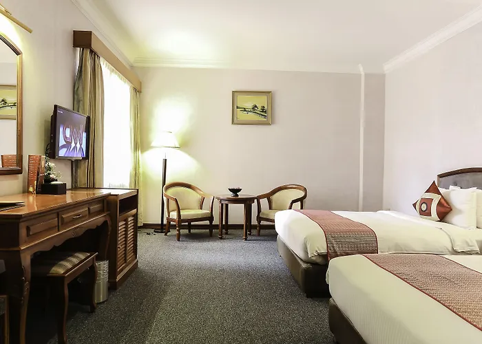 Hotel Angkor Howard