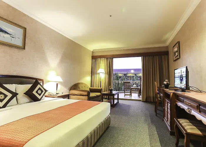 Hotel Angkor Howard