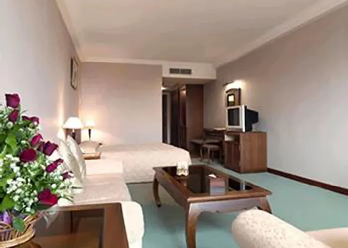 Angkor Howard Siem Reap