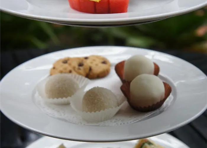 Angkor Howard Hotel 5*
